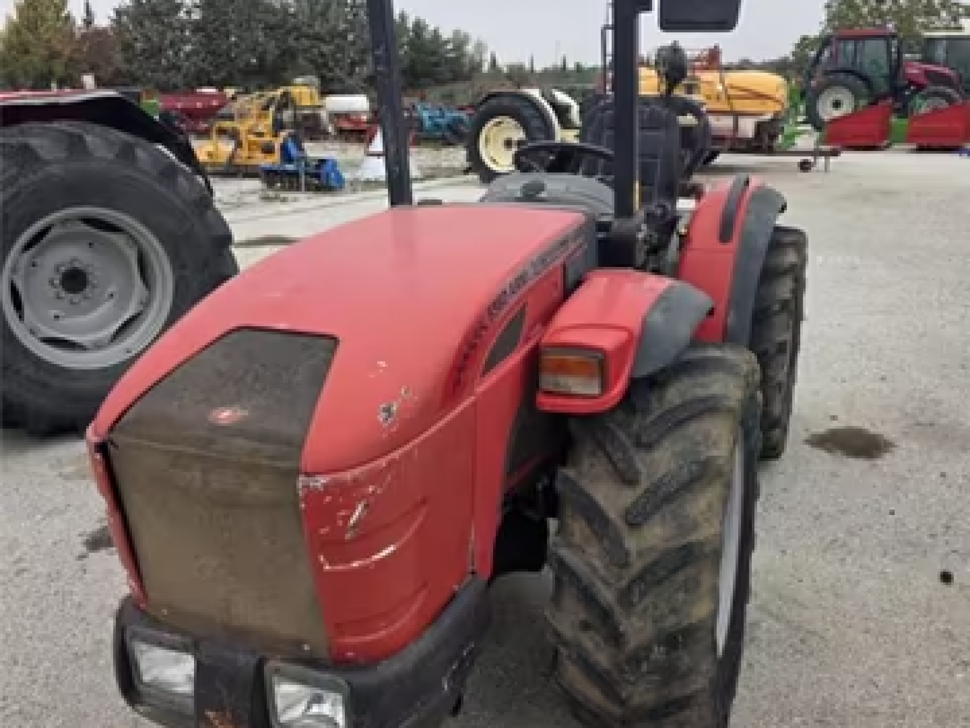 Rastrillo para acordonar ramas, de 3’20 nuevo a estrenar.